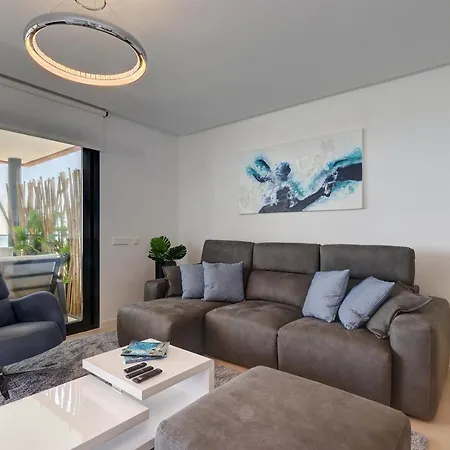 Apartment Elegant New-Built Home Next To The Beach With Breathtaking Sea Views At Higueron Fuengirola