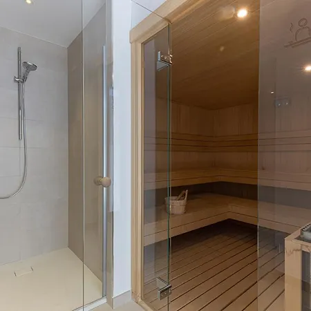 Elegant New-Built Home Next To The Beach With Breathtaking Sea Views At Higueron Apartment Fuengirola