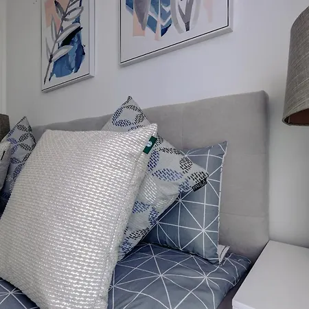 Apartment Elegant New-Built Home Next To The Beach With Breathtaking Sea Views At Higueron