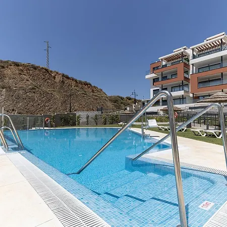 Elegant New-Built Home Next To The Beach With Breathtaking Sea Views At Higueron Fuengirola